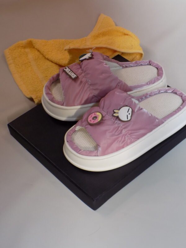 Deluxe Puffy Slides – Cute Charm Edition