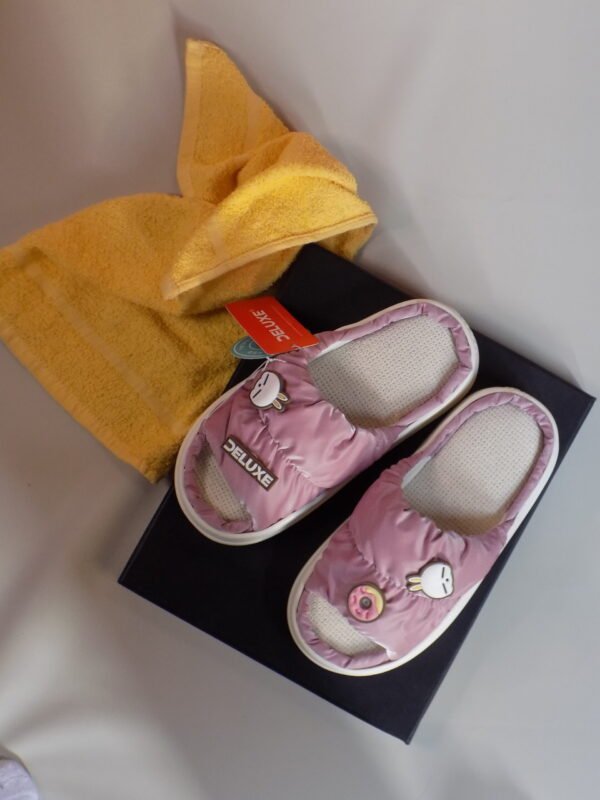 Deluxe Puffy Slides – Cute Charm Edition